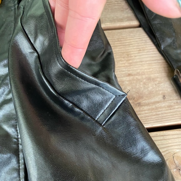 NWOT Boohoo Faux Leather Trench Coat - Picture 6 of 11